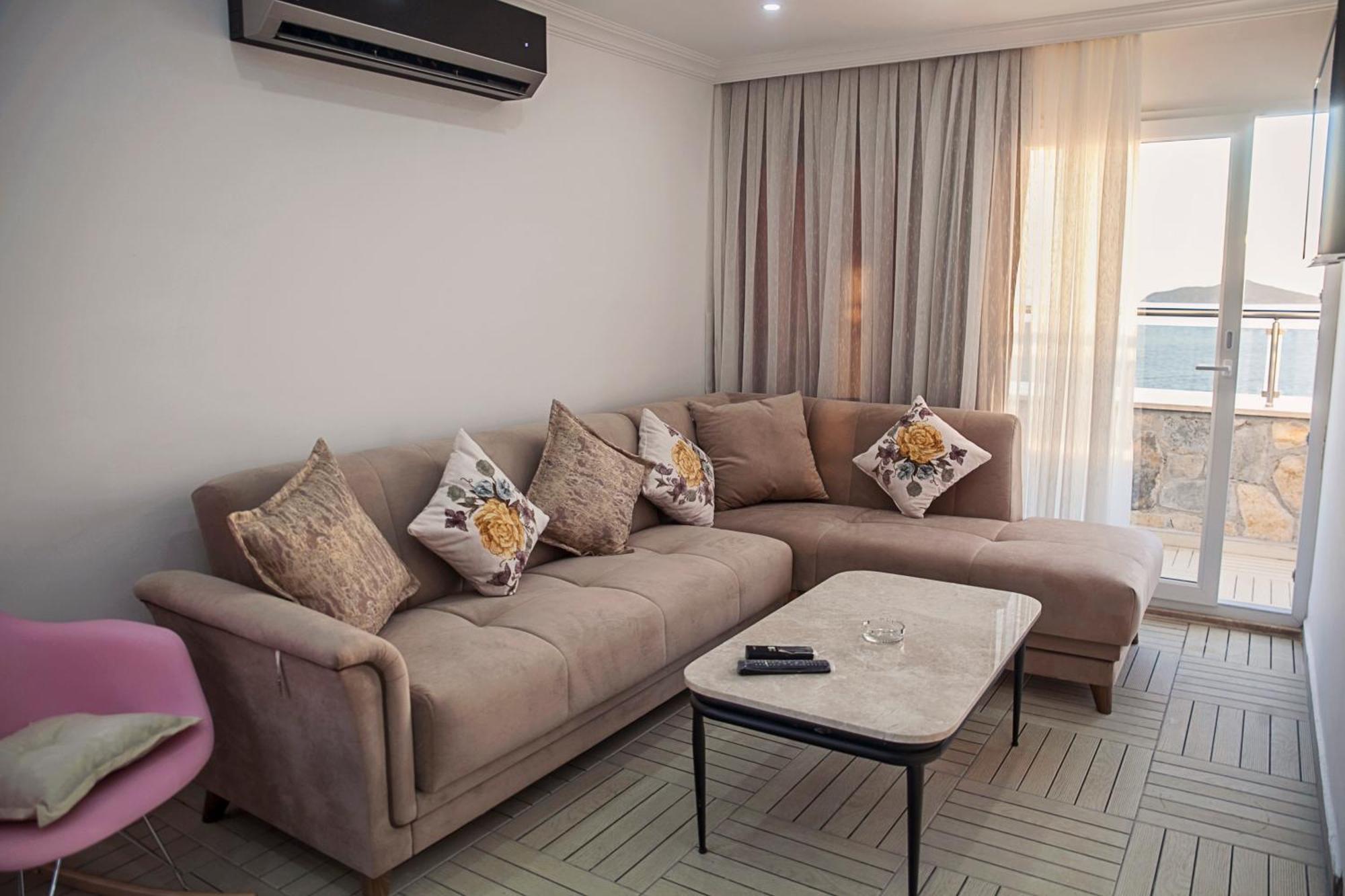 Stone Otel *