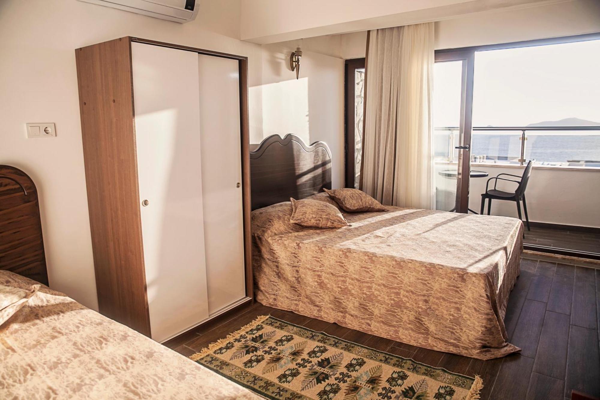 Stone Otel *